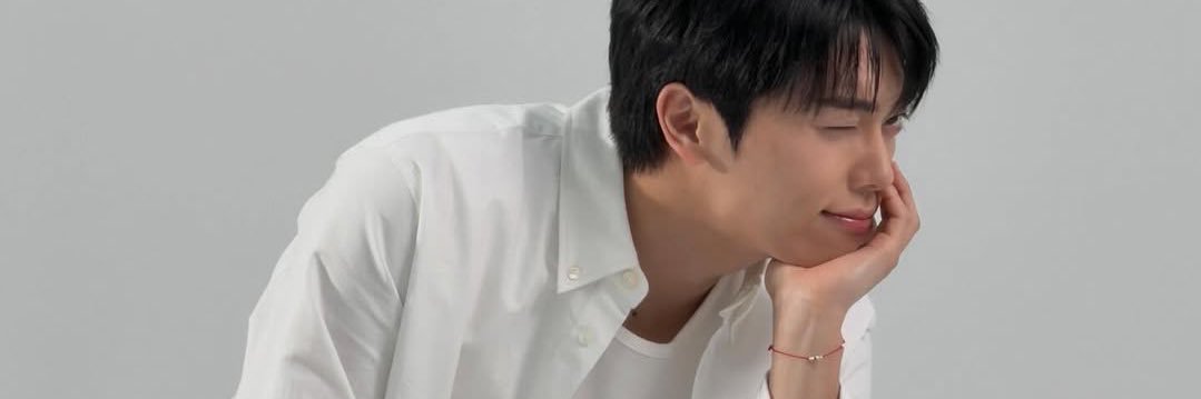 뉴피 (상태:문열어라)'s banner