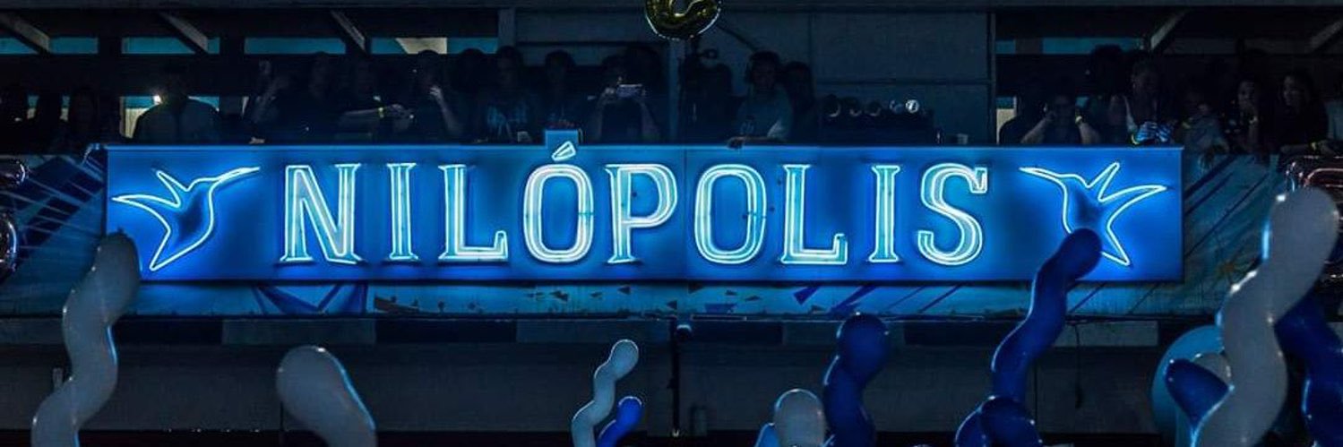 Ellen Costa 🪞📿's banner