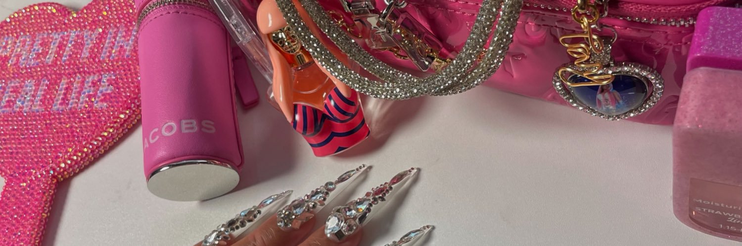 𝚘𝚗𝚒𝚔𝚊𝚏𝚒𝚎𝚍®🦄's banner