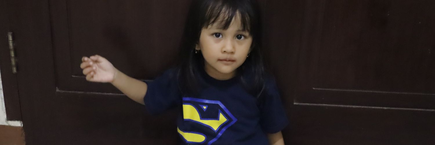Rayna Khumaira's banner