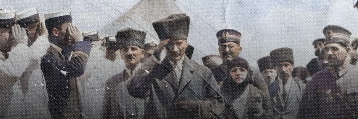 Nisan 🇹🇷's banner
