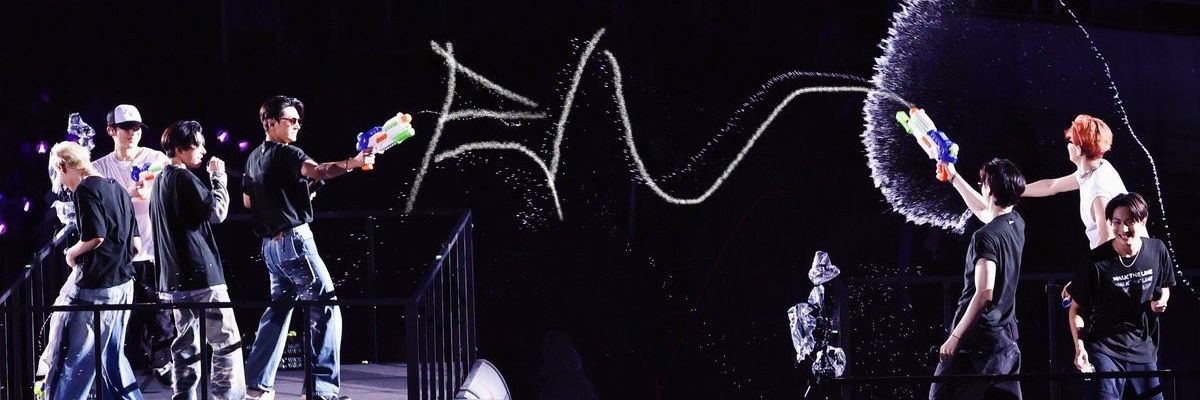 momina ᥫ᭡'s banner
