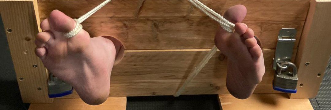 👟 ⛓️ 👣 Kinky Barefoot Bratty Boi Blakey 👣 ⛓️ 👟's banner