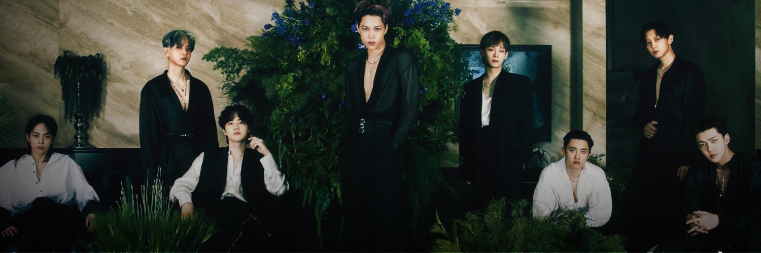 EXO SOCIAL 50❁'s banner