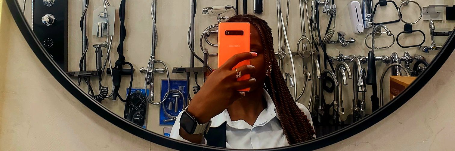 Queen Aggie 🇺🇬's banner