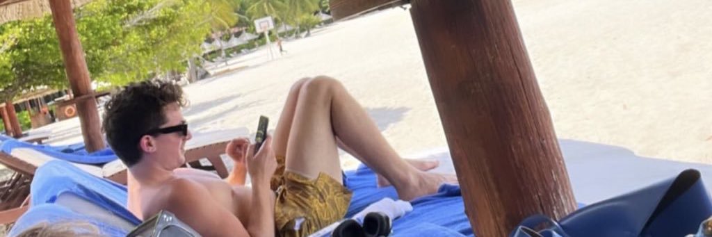 charlie puth’s feet's banner