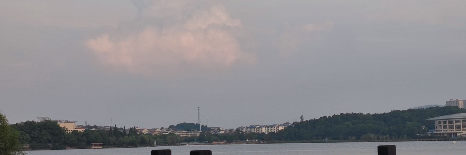 小轩睡不着's banner