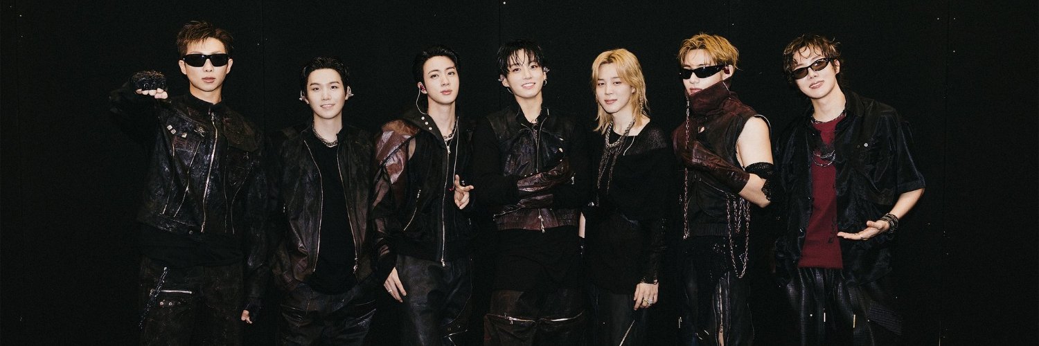 Nicolle ⟭⟬⁷ ⊚⊝⊜'s banner