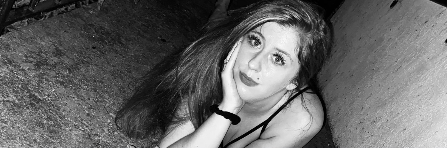 misschelly731's banner