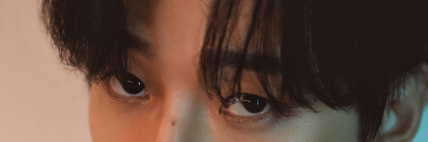 미드나잊 큐🐋's banner