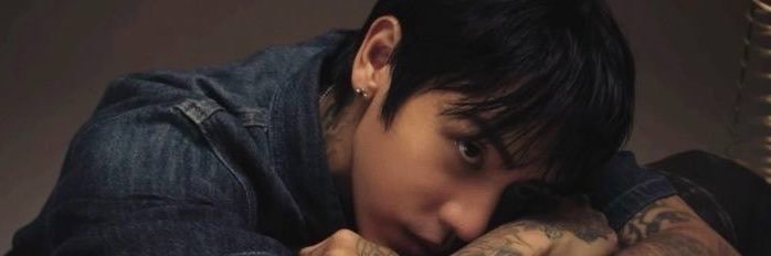 vantae; -25's banner