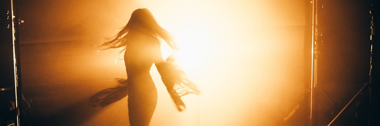 paula 🧪🌻's banner