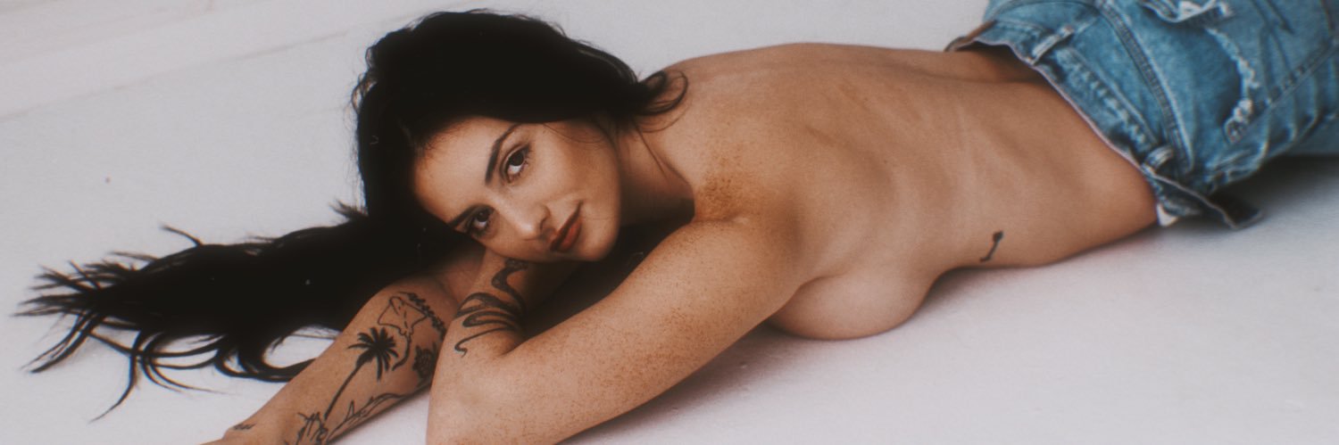 harlee's banner