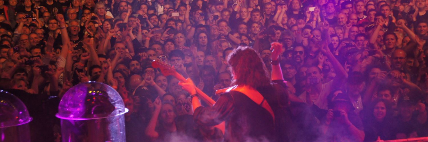 Official Ritchie Blackmore's banner