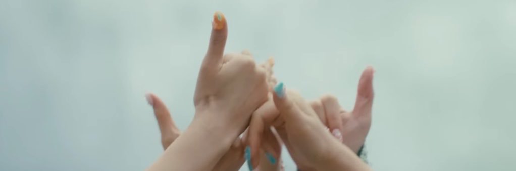 ʲ's banner