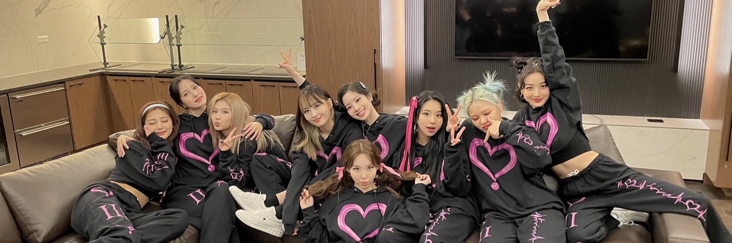 jeongyeon vocals's banner