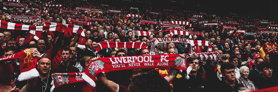 The Kenny's banner