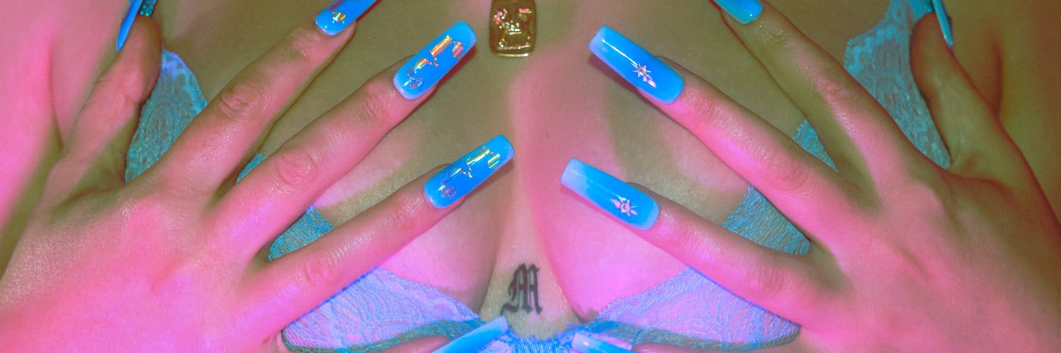 Makayla TheGirlFromOz's banner
