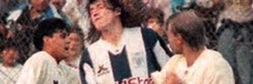 Out of Context Ⓤniversitario de Deportes's banner