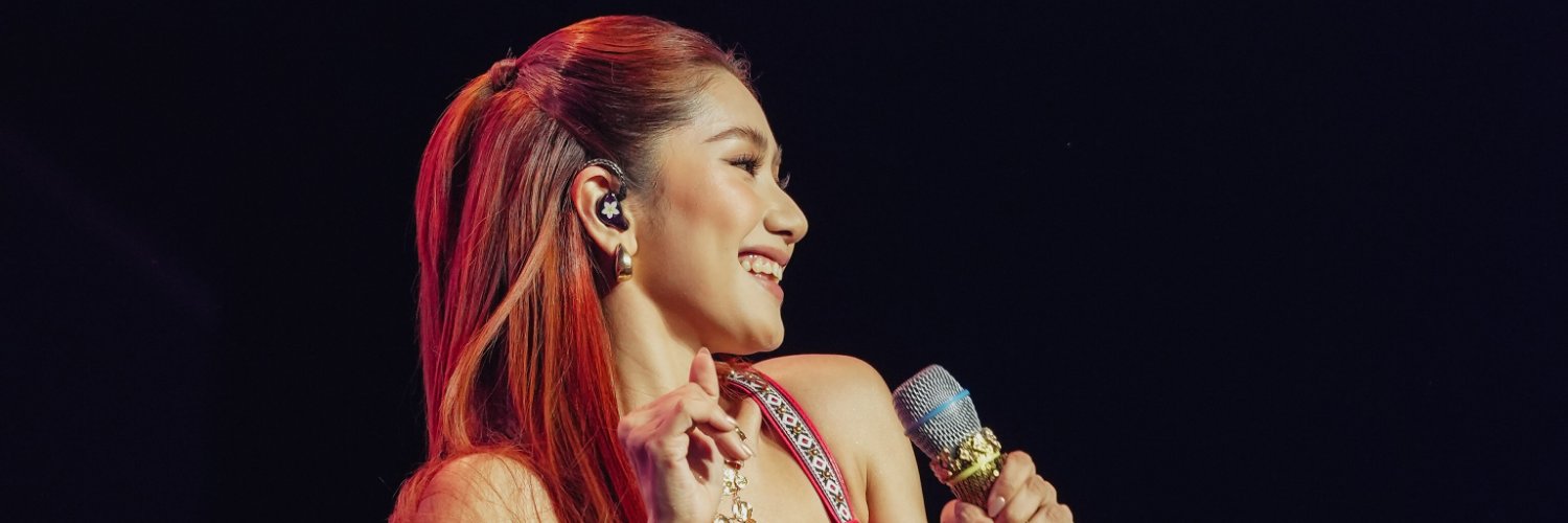elle's banner