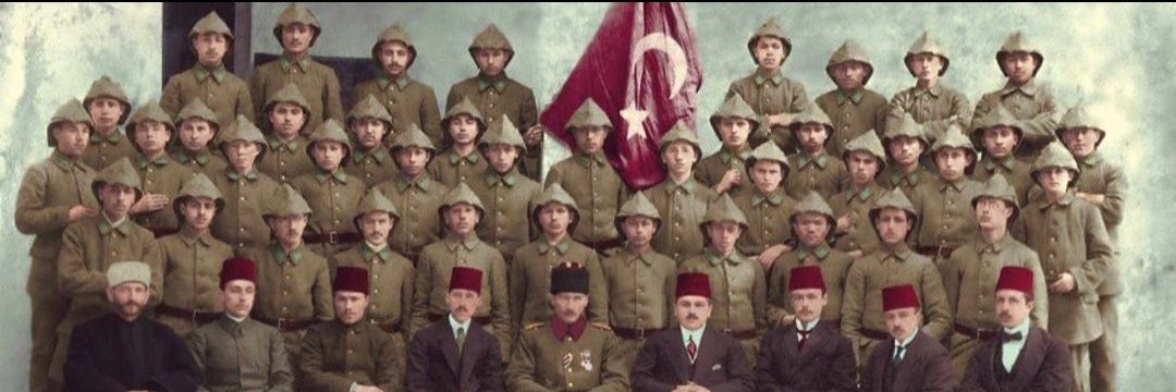 Gülcan🇹🇷's banner