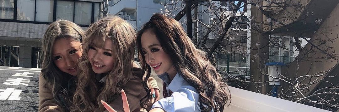 일녀틱톡모음집's banner