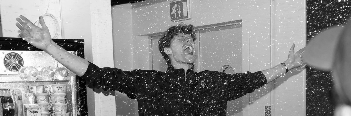 🧃's banner