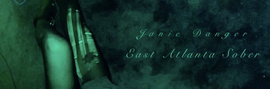 Janie Danger 🥂's banner