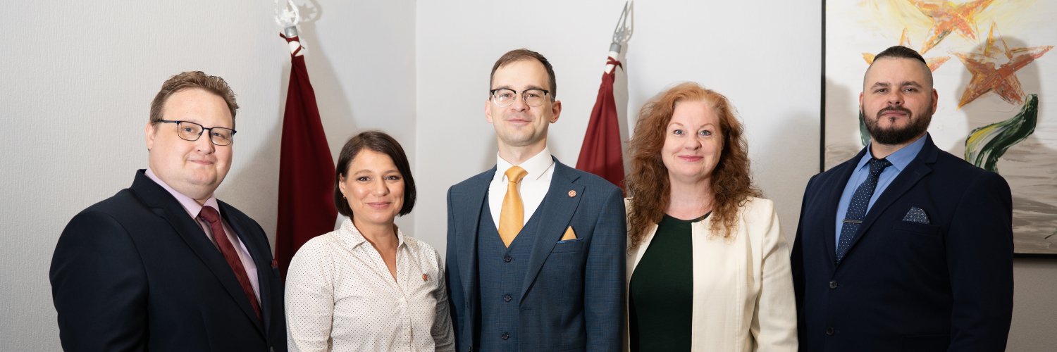 Austošā Saule Latvijai's banner