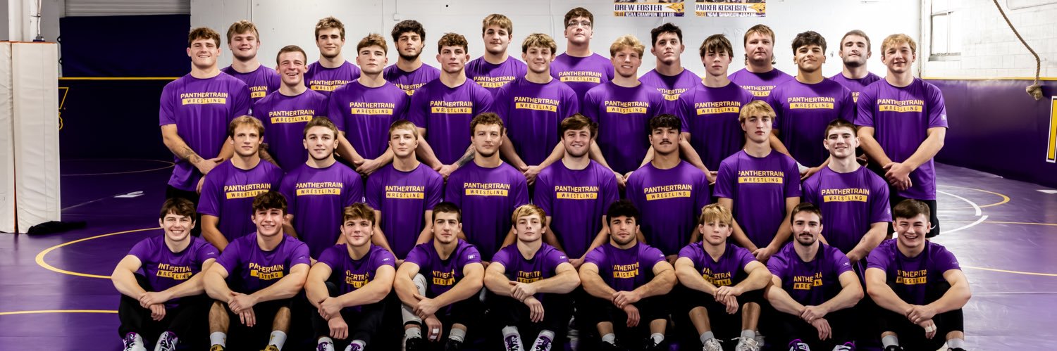 UNI Wrestling's banner