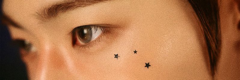 📎's banner