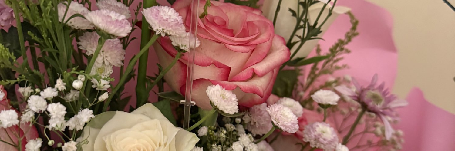 إشراقة's banner