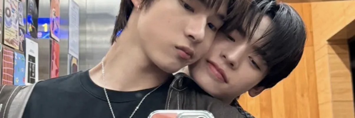 ☺︎Ali♡ hia por enthu's banner