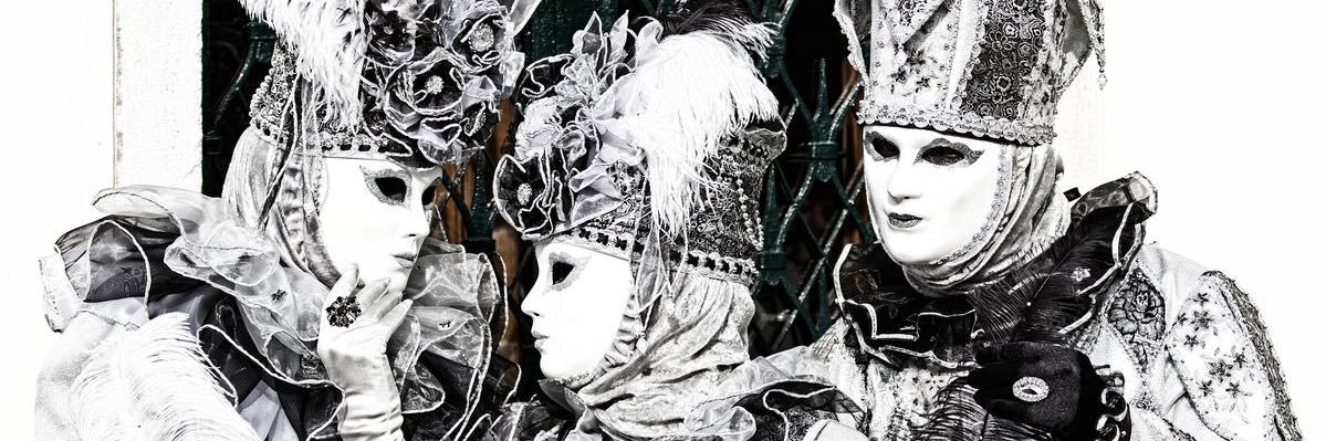KENZO™'s banner