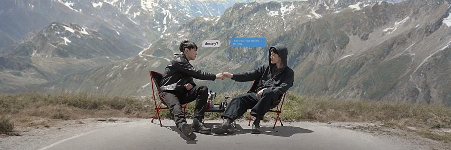 ⋆'s banner