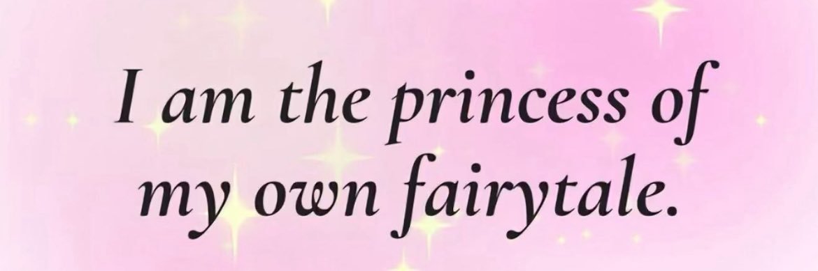 𝑓𝑎𝑟𝑖𝑑𝑎💕's banner