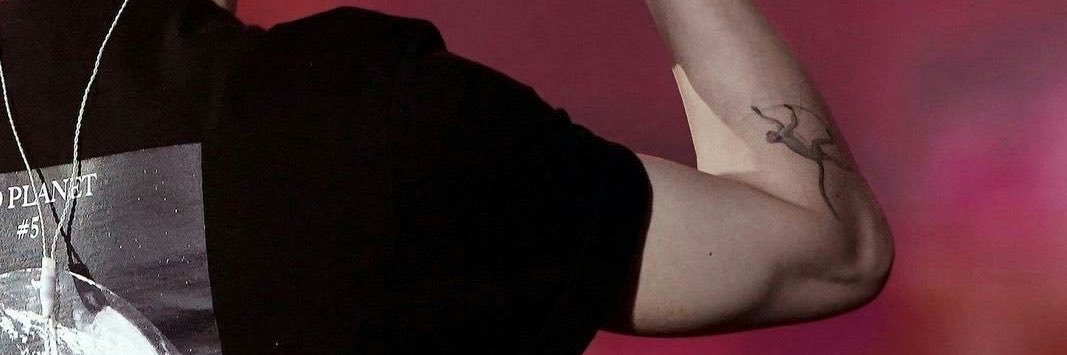 𖥔's banner