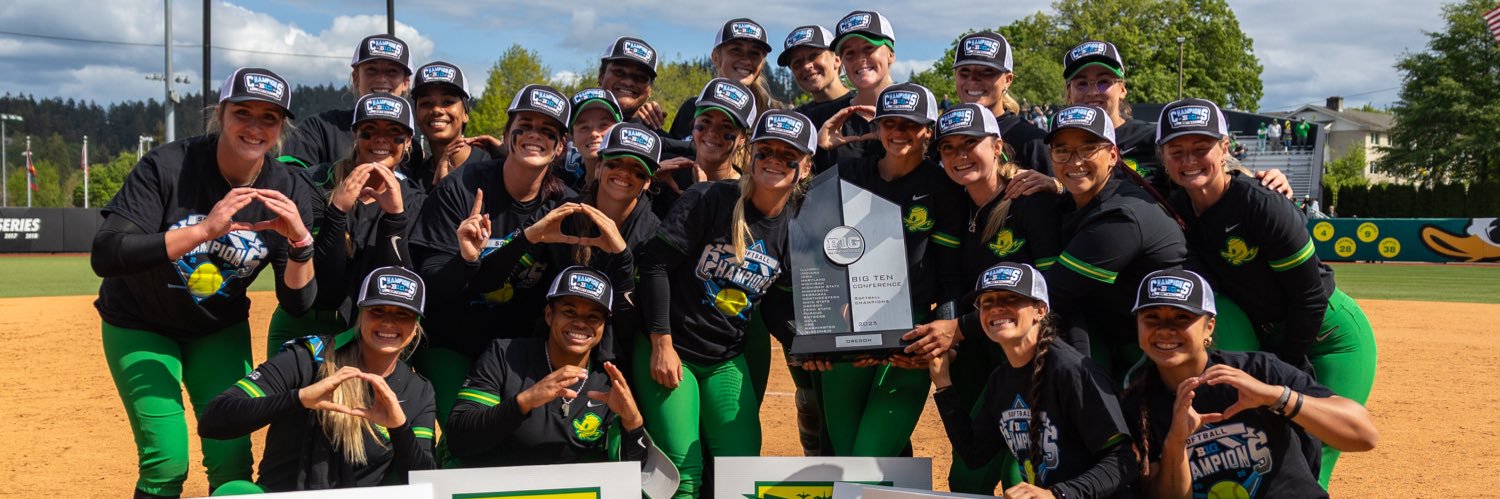 Oregon Softball's banner