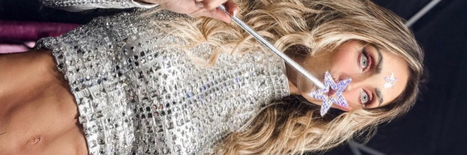 juliana⭐️🥂's banner