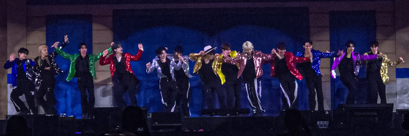 🦋's banner