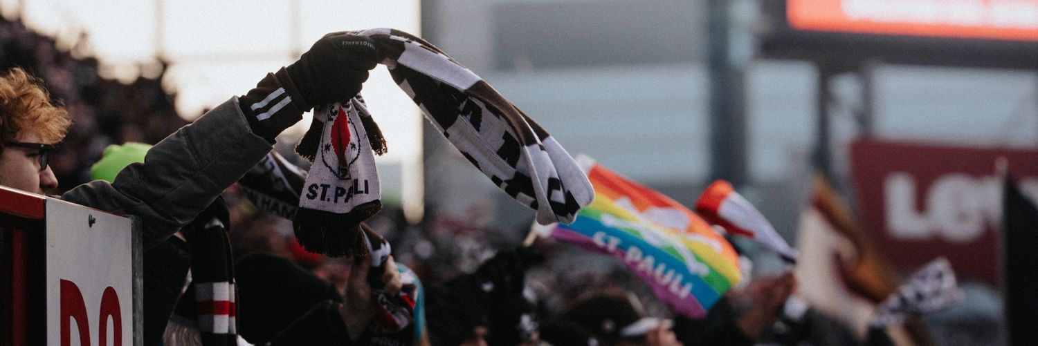 Muffin🚂🛤️'s banner