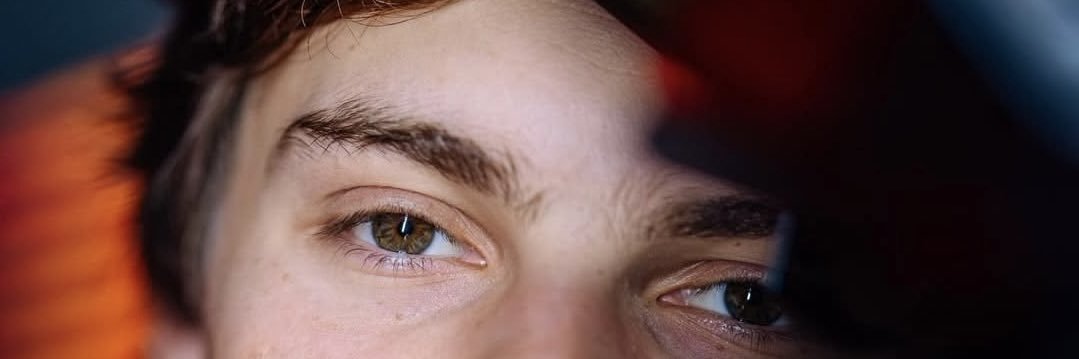 ₛₕₐ🏎️🐝's banner