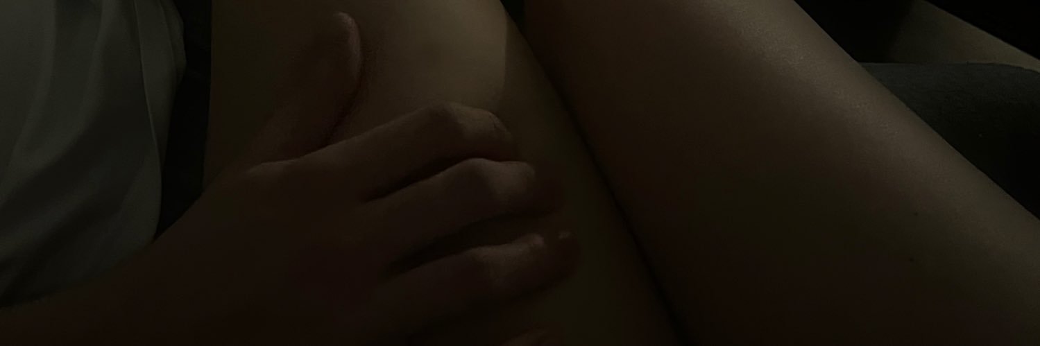 Emily ♡'s banner