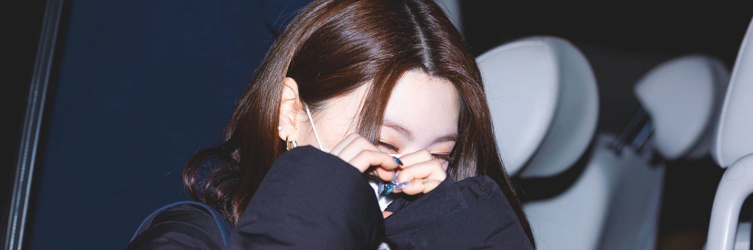𝐬𝐮𝐦𝐦𝐞𝐫 𝐝𝐚𝐲𝐬.'s banner
