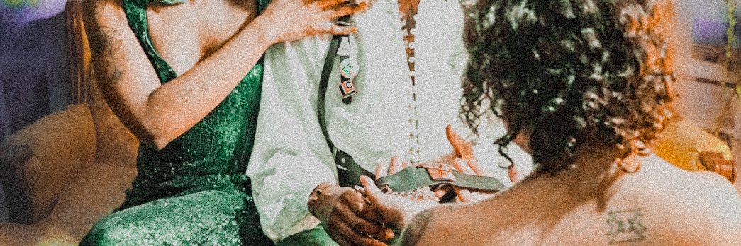 Divine Rae's banner
