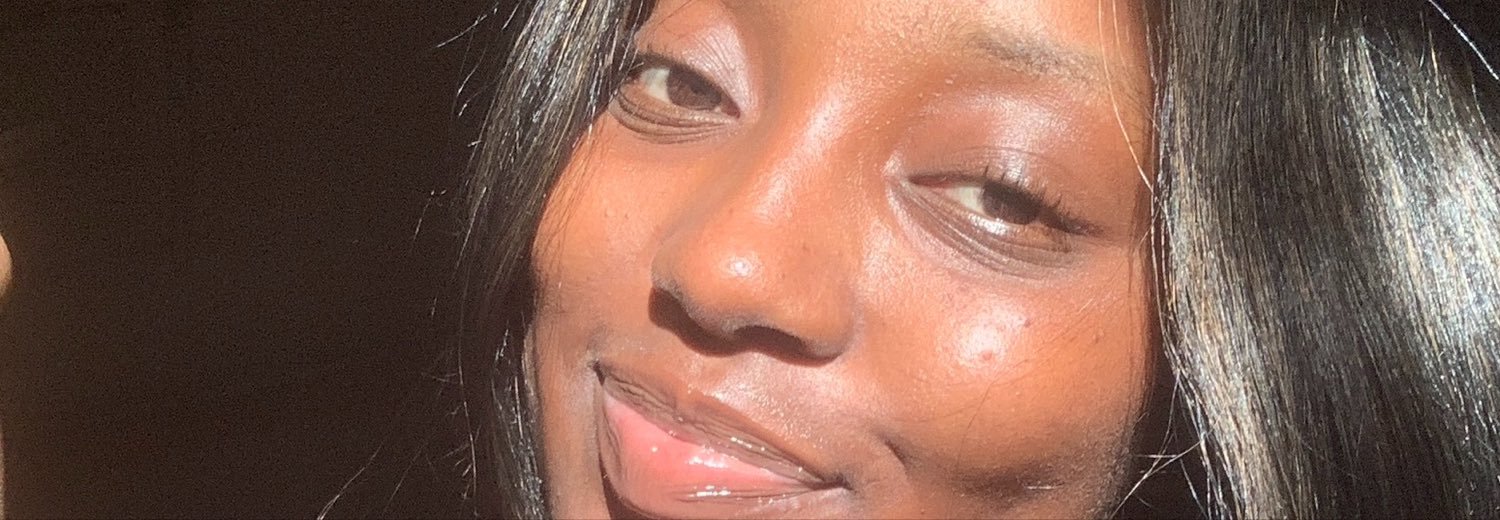 Ize💙🌸's banner