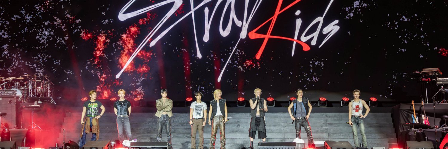 Stray Kids Info MX 🇲🇽 RUN IT's banner