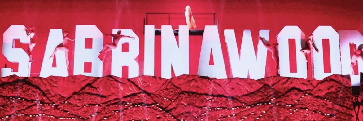 sabrina 🧛🏻‍♀️🖤's banner