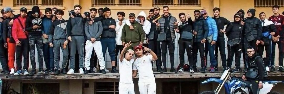 Le J's banner