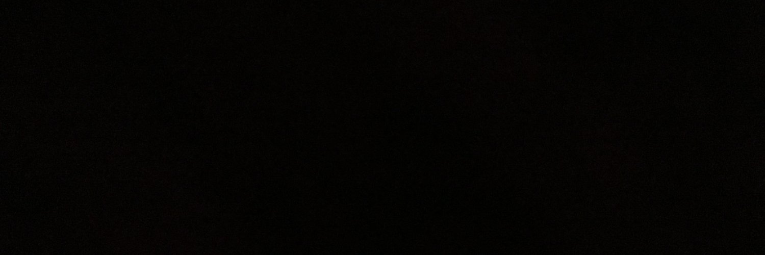 ∞'s banner
